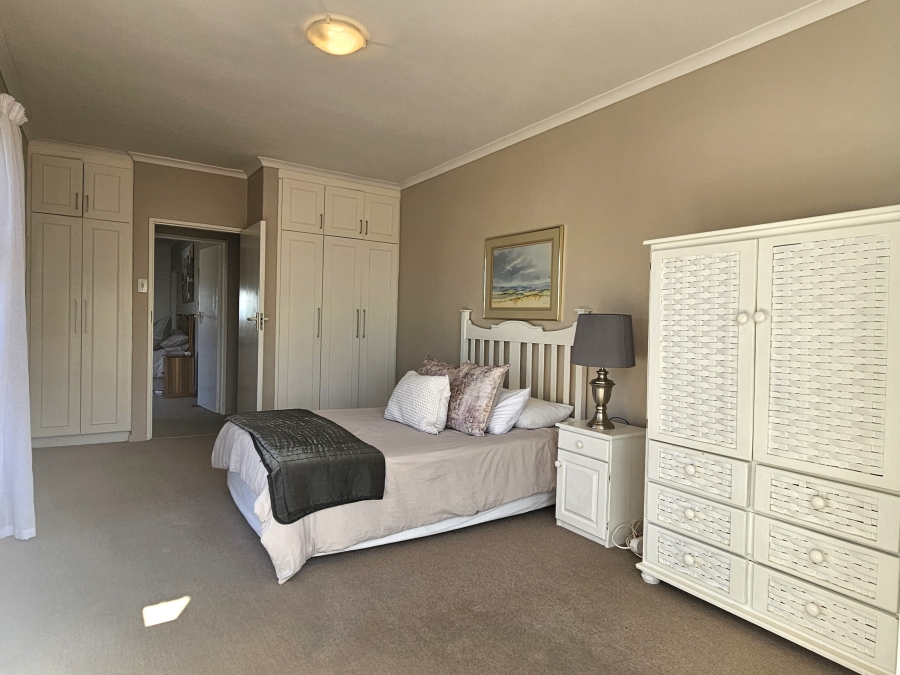 5 Bedroom Property for Sale in Ferreira Town Eastern Cape